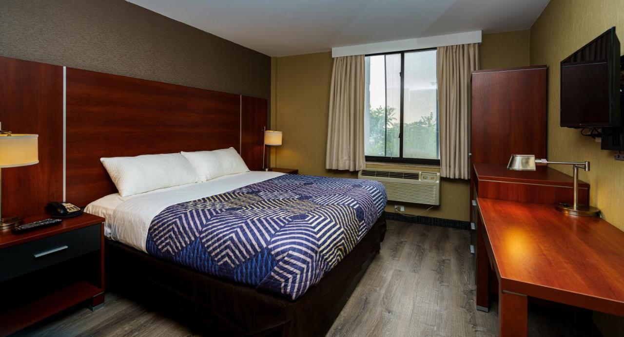 Sky Hotel Flushing/Laguardia Airport Nova York Exterior foto